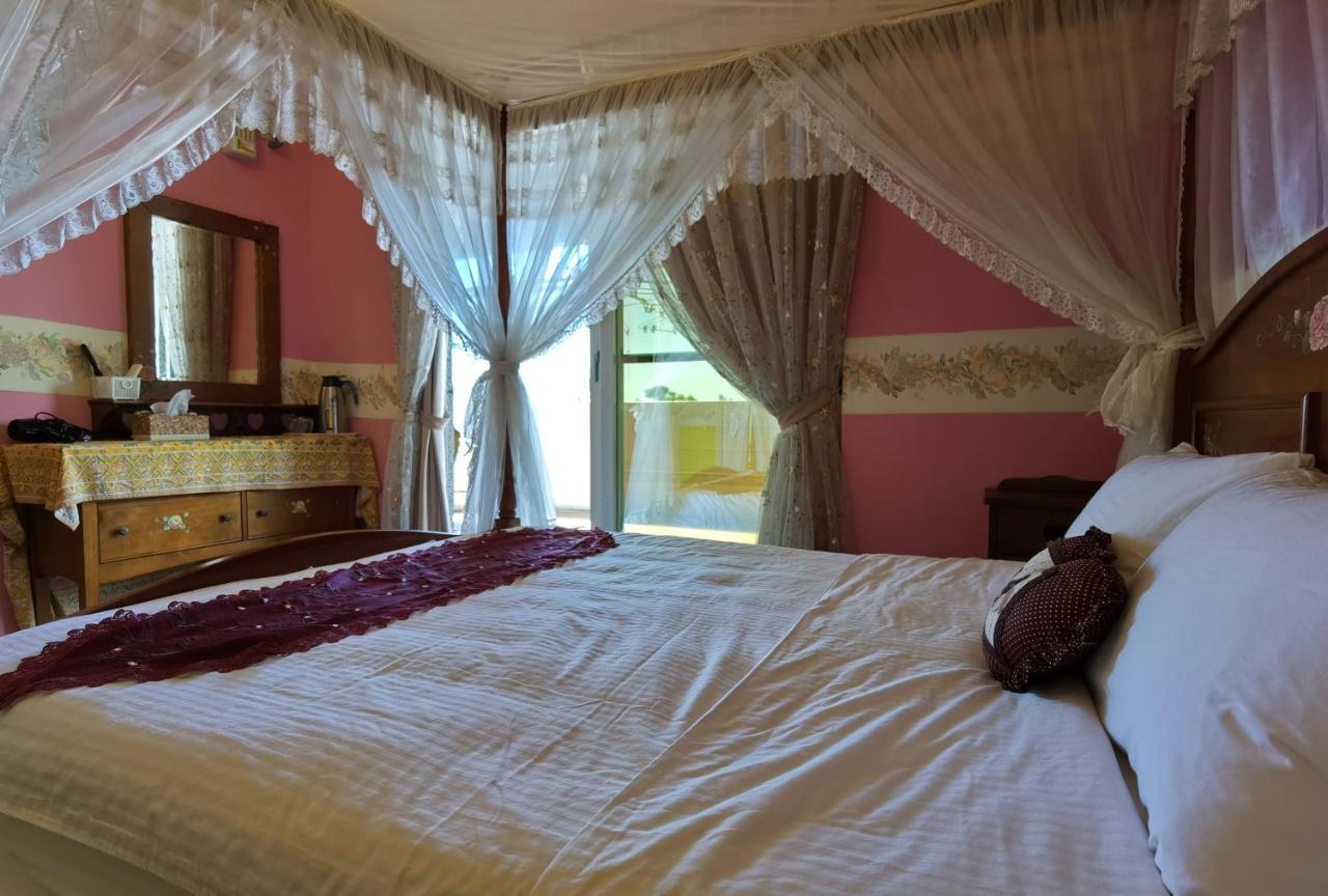 Bed and Breakfast Golden Mary T'ai-tung Exterior foto